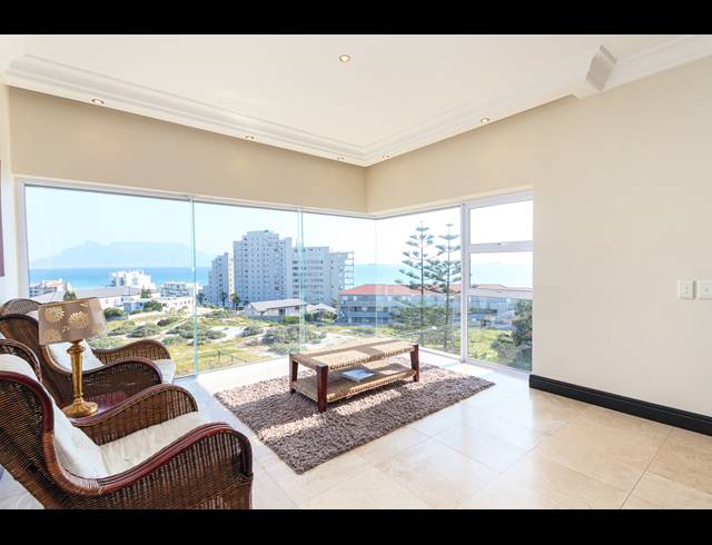 5 BEDROOM HOUSE SOLD IN WEST BEACH